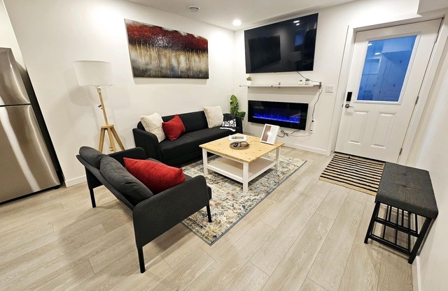 Brand New, Cozy, Quiet, Clean Basement Suite @ Royal Bay Close to Golf Courses