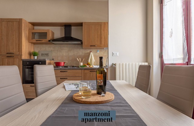 Brand new one bedroom apartment with independent entrance.