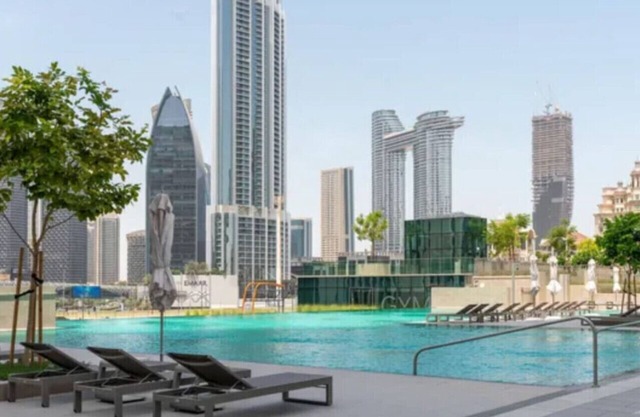 Brand New Modern 2BR Retreat, Walk to Dubai Mall - Downtown Views ll