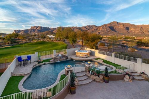 Breathtaking Family Retreat in Elite Gold Canyon!