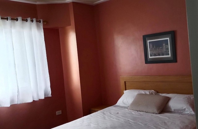 BREEZE LANE TAGAYTAY REST HOUSE