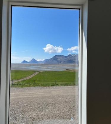 Brekka í Lóni View apartment