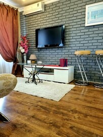 ⭐ Bright and comfortable apartment, near the city center, Most City and Menorha