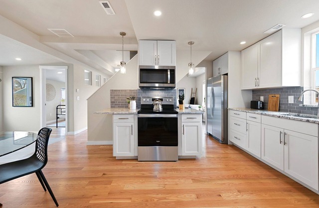 Bright and Stylish Home – Great Central Location!