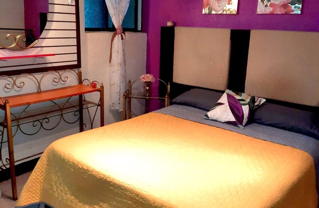 Bright apartment with an excellent location.