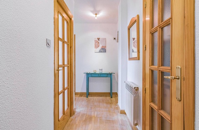 Bright penthouse in Granada, 2 bedrooms, equipped kitchen, terrace