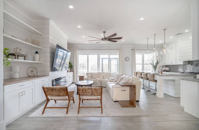 Bring your boat to your own luxurious waterfront retreat!