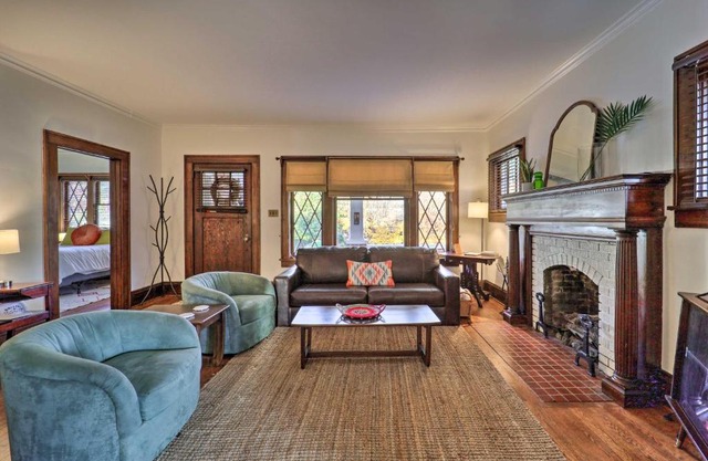 Bristol Bungalow Less Than 1 Mi to Country Music Museum