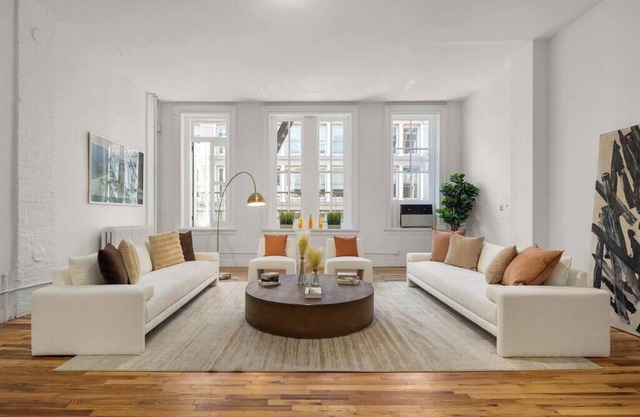 Broome Terrace by StayHaus | Stylish 2BR Soho Loft