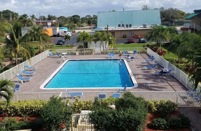 Budgetel Pompano Beach