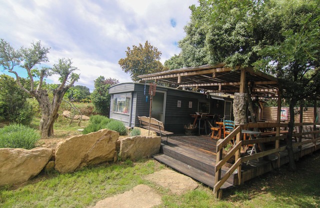 Bungalow in the Heart of the Provençal Countryside
