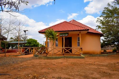 Bustani Luxury Cottages Tsavo