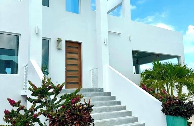 C House Villa. Beautiful 5 bedroom house in Long Bay Hills, Providenciales