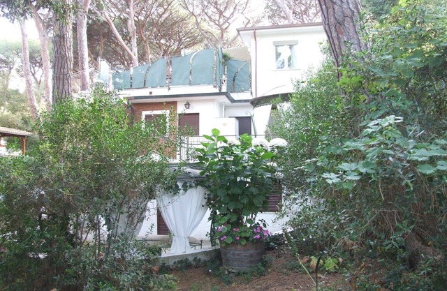 Cosy apartment for 4 guests with WIFI, A/C, TV, patio, panoramic view and parking