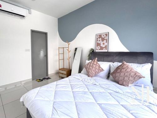 C180 Trader Park Family Suite 7-8Pax #13