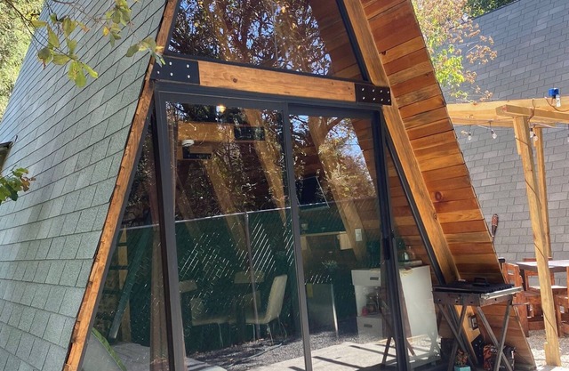Cabaña en el bosque, ideal para descansar y conectar con la naturaleza! Céntrica