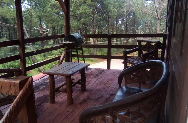 Cabaña romantica Odette en zona boscosa con WiFi