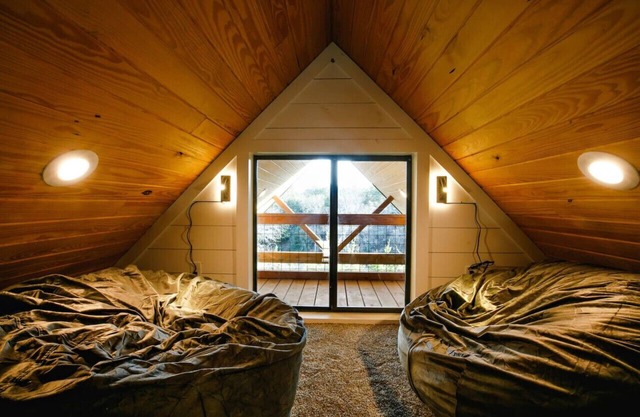 Cabin 4 · Smart & Cozy Tiny Cabin 4 w/ Pro Coffee Setup