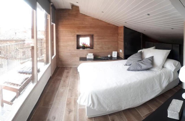 Cal Dalmau Apartaments Átic