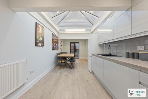 Camila's Penthouse Central Stay
