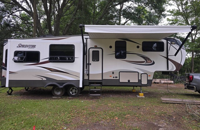 Camping 20 mins from the beach in my back yard