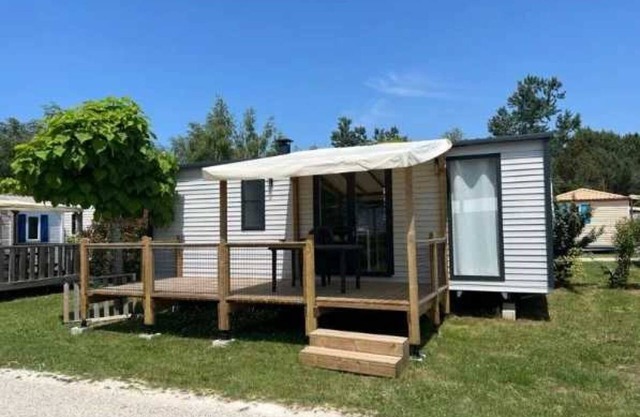 Camping 4 étoiles - Piscine - eehafg