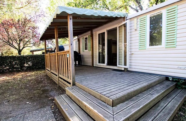 Camping Domaine du Cros d'Auzon * - Mobile Home Premium 4 Rooms 6/7 People Air Conditioning + TV