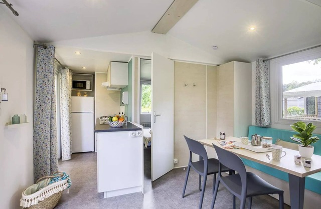Camping Romanée Le Campiotel des Dunes * - Comfort mobile home 3 rooms 4 people