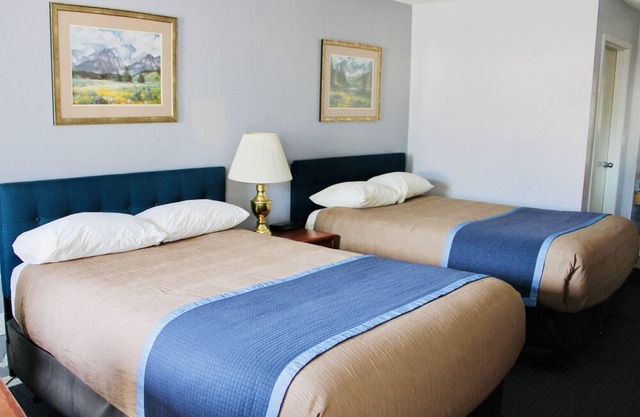 Canadas Best Value Inn & Suites Princeton