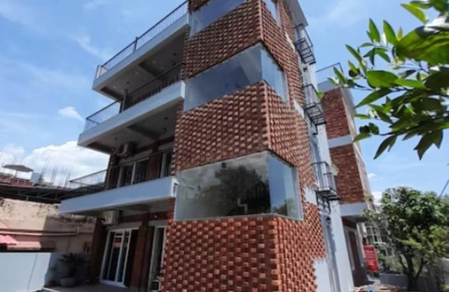 Canal home-stayn
