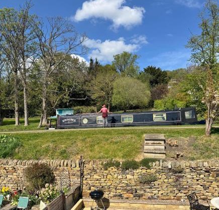 Canalside walks Riddlesden Local to Skipton Ilkley Haworth & Keighley Worth Valley Railway