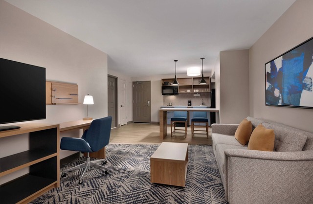 Candlewood Suites Frederick by IHG