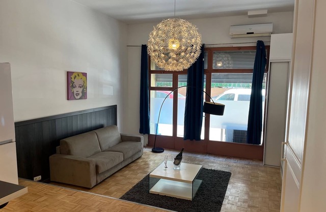 Cannes 2 Pièces Calme Proche du Palais et des Plages 2/4 Personnes.