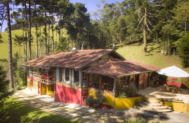Canto da Onça Accommodation and Gastronomy