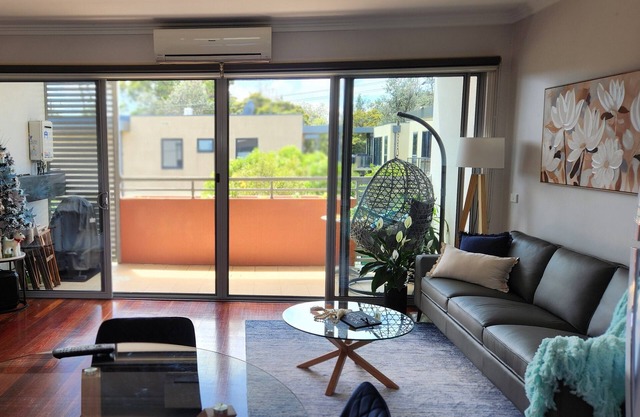 Capel Sands Beachfront Apartment