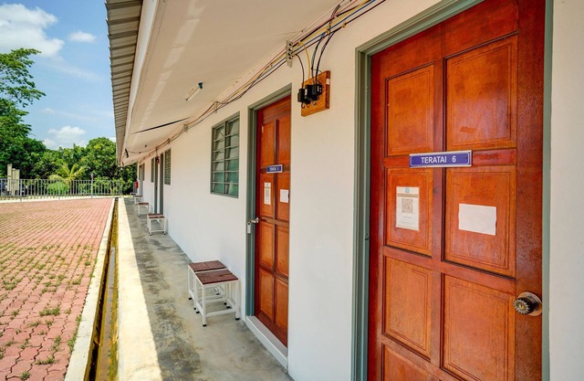 Capital O 90423 Teratai Chalet