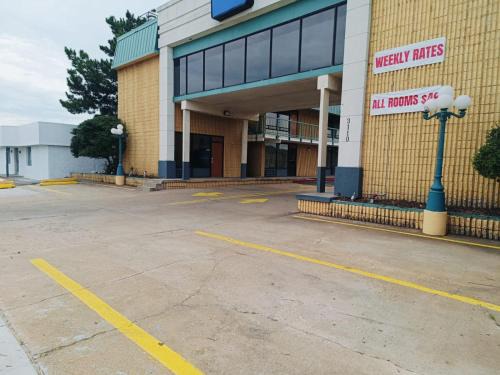 Capital O Travelers Inn Lawton Fort Sill