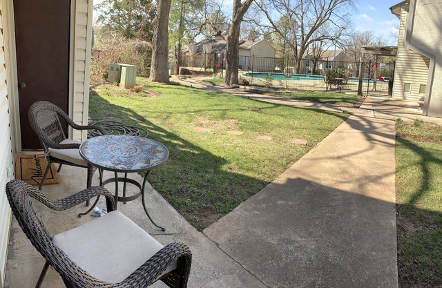 Cardinal Creek near OU Campus! 30+ day rental! Pet friendly!