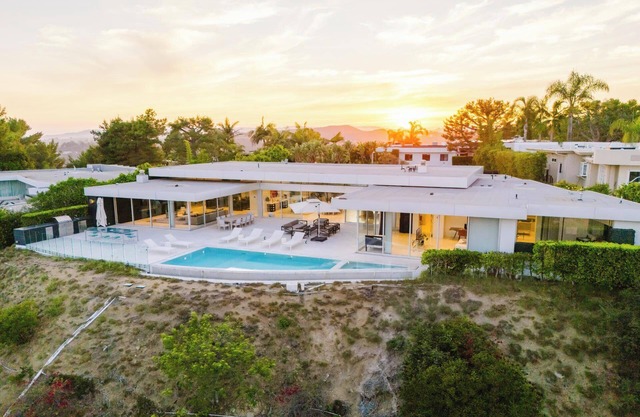 Carla Ridge View - Modern Contemporary Compound by Award Winning Architect