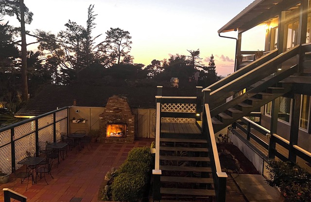Carmel Wayfarer Inn