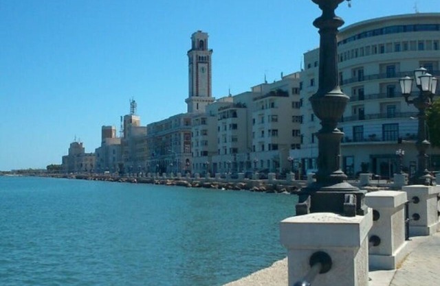 CASA AURORA | WiFi & A/C via dante Alighieri 434