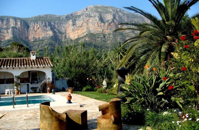 Casa Barbara - Finca In the countryside with park-like garden