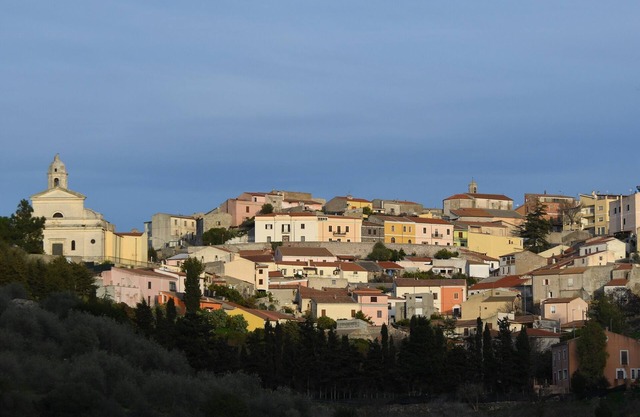 Casa Belvedere With A/C, Codrongianos, Italy