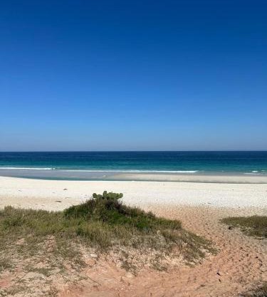 Casa com piscina e churrasqueira na Praia Seca