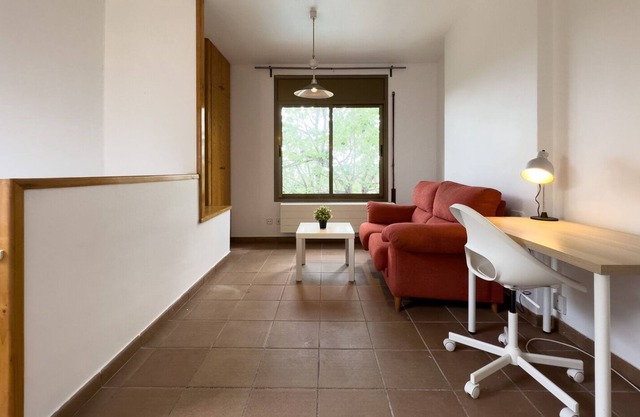 Casa con Piscina en Viladecans