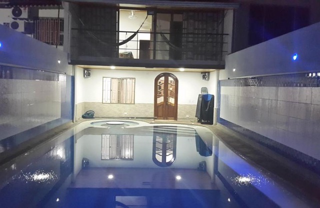 Casa con Piscina Privada y Jacuzzi