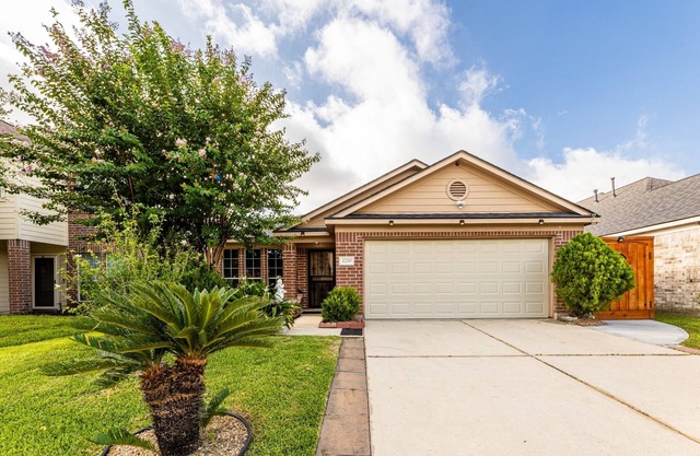 CASA de Capucine IAH Airport West Lake Houston