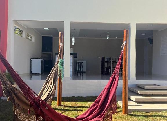 CASA DE FÉRIAS