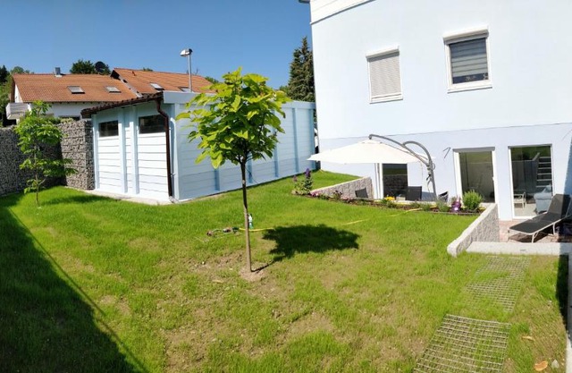Casa Elea, die Ferienwohnung mit Terrasse und Garten am Tor zum Bodensee