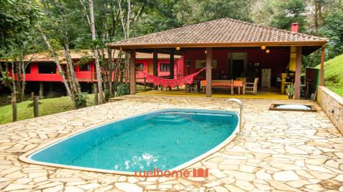 Casa em Sao Francisco Xavier com Piscina